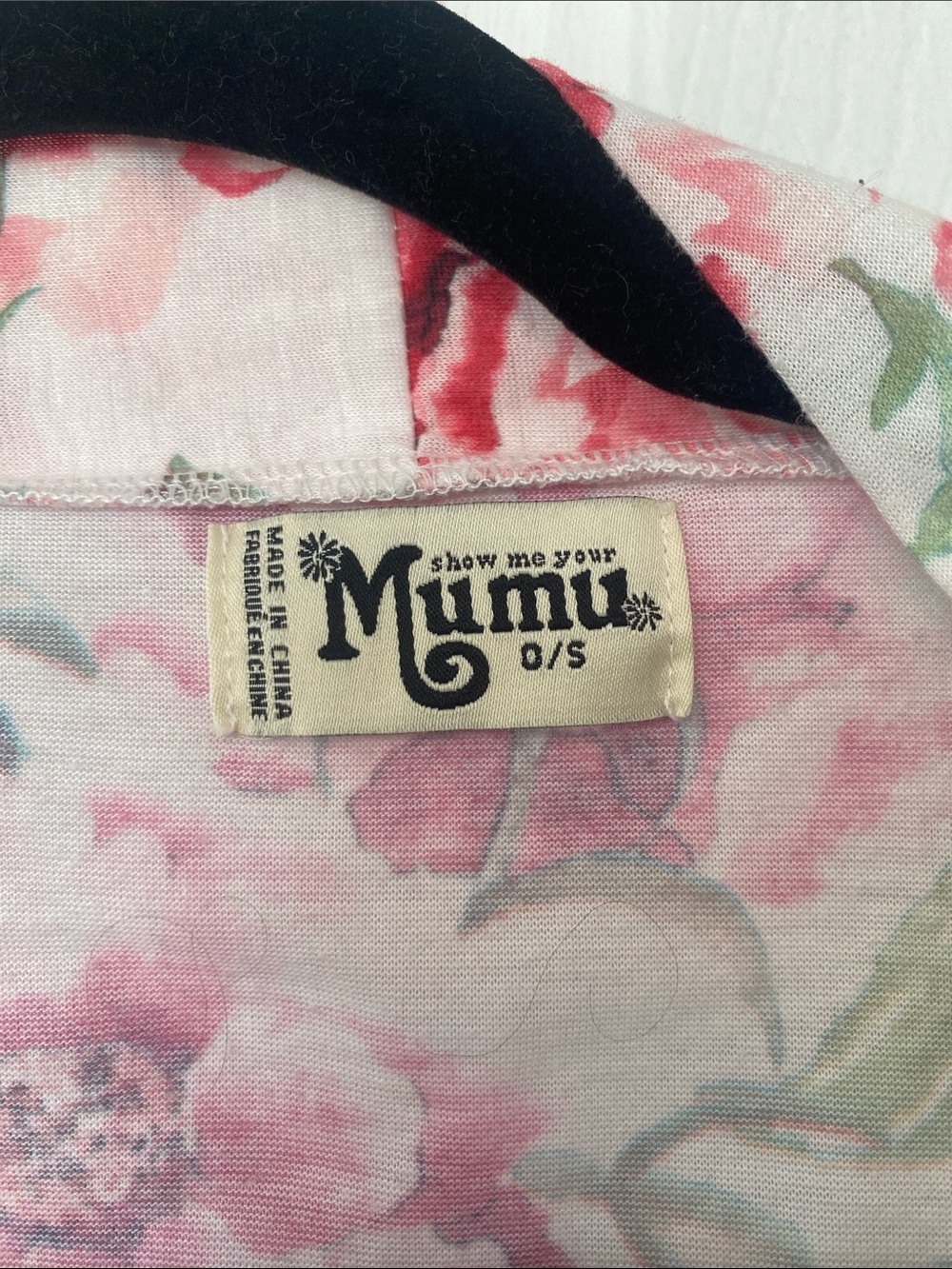 Show Me Your MuMu White Floral Tie-Waist Robe with Pink & Green Print - Picture 2 of 4